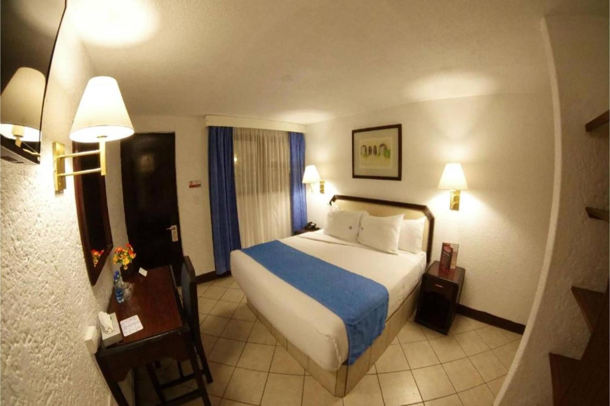 Collection O Hotel Del Portal, 普埃布拉 外观 照片