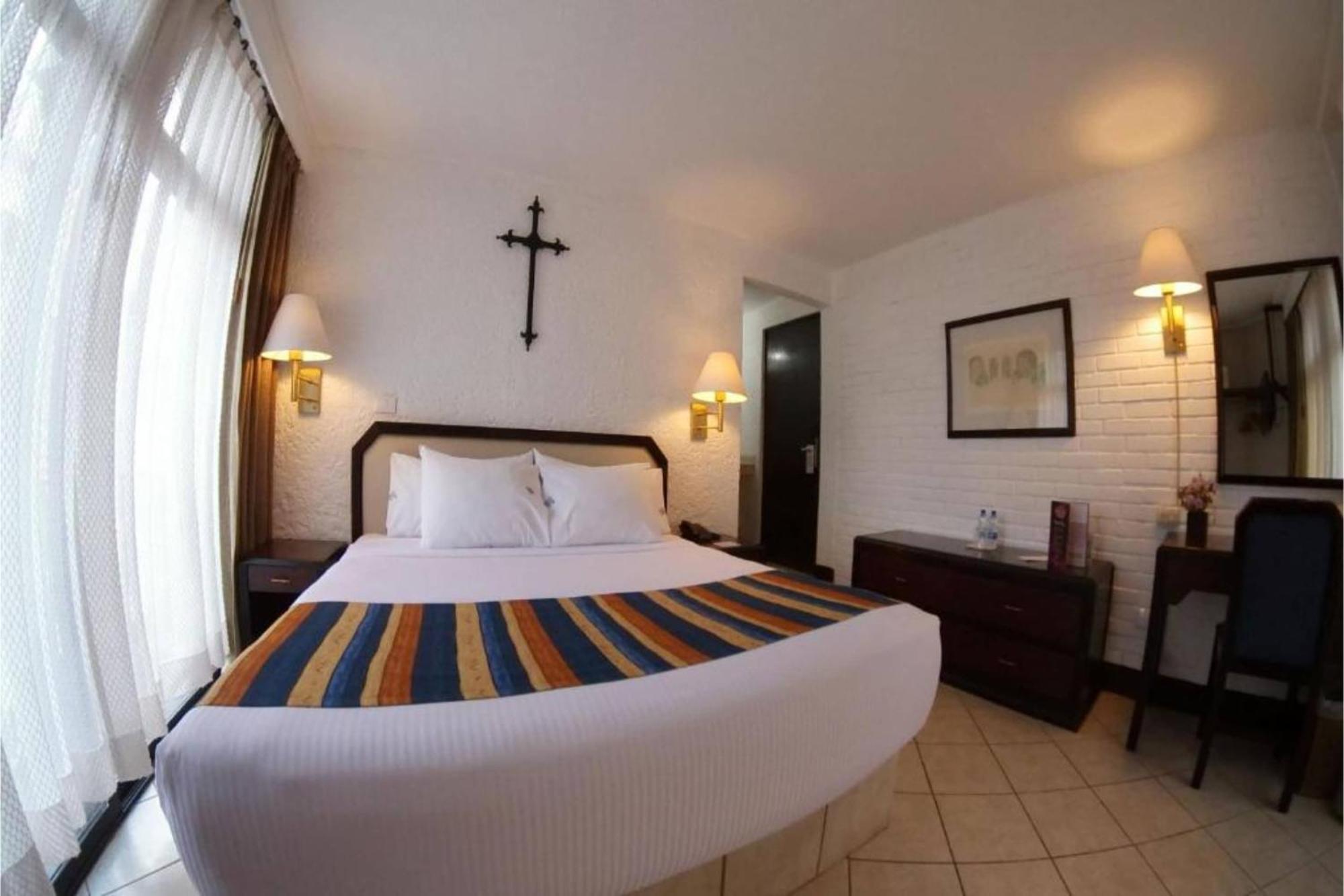 Collection O Hotel Del Portal, 普埃布拉 外观 照片