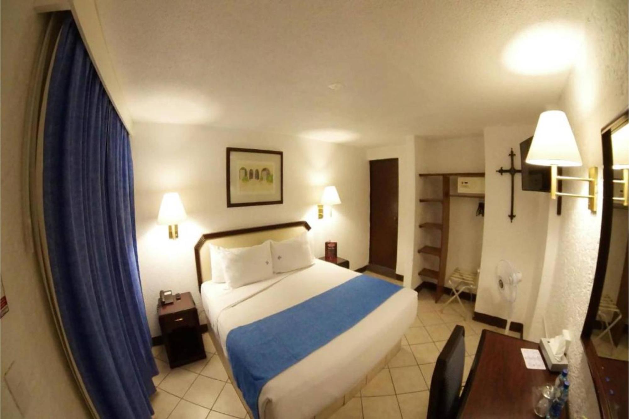 Collection O Hotel Del Portal, 普埃布拉 外观 照片