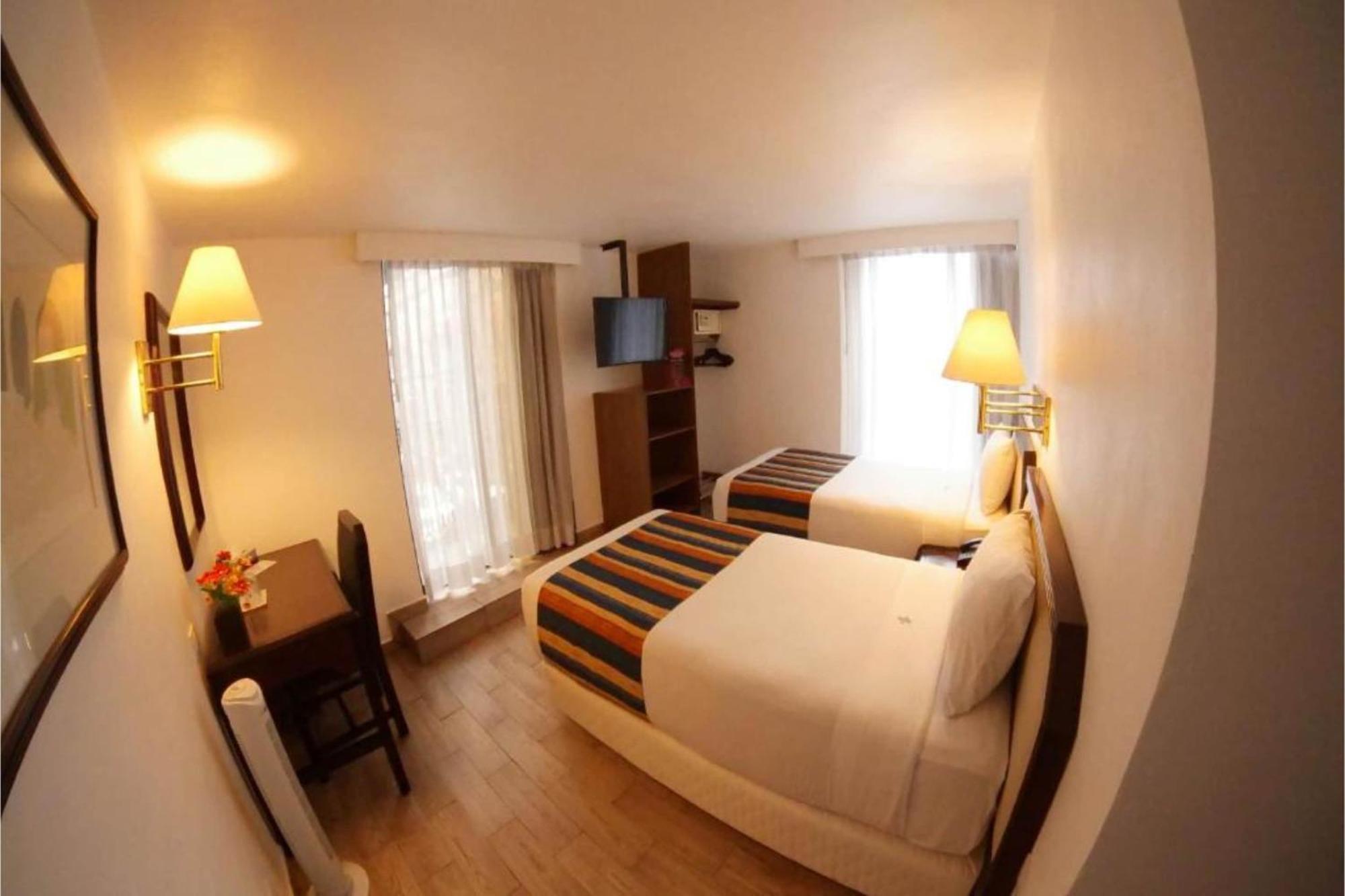Collection O Hotel Del Portal, 普埃布拉 外观 照片
