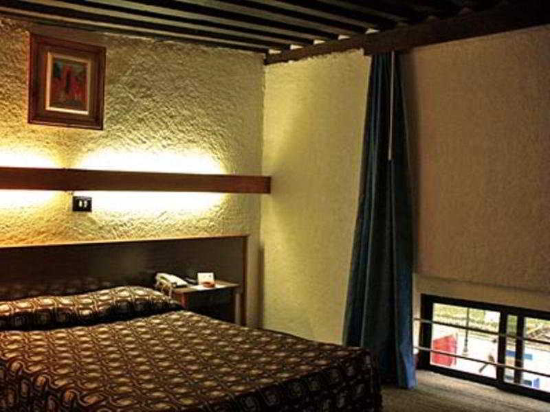Collection O Hotel Del Portal, 普埃布拉 外观 照片